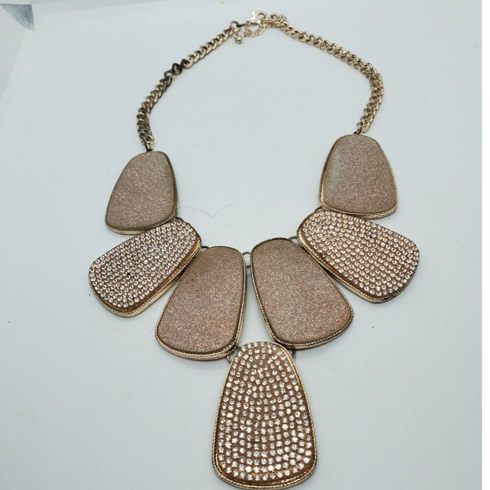 Gold Tone Mesh Textured Fan Medallion Bib Statement Necklace Adjustable Chain